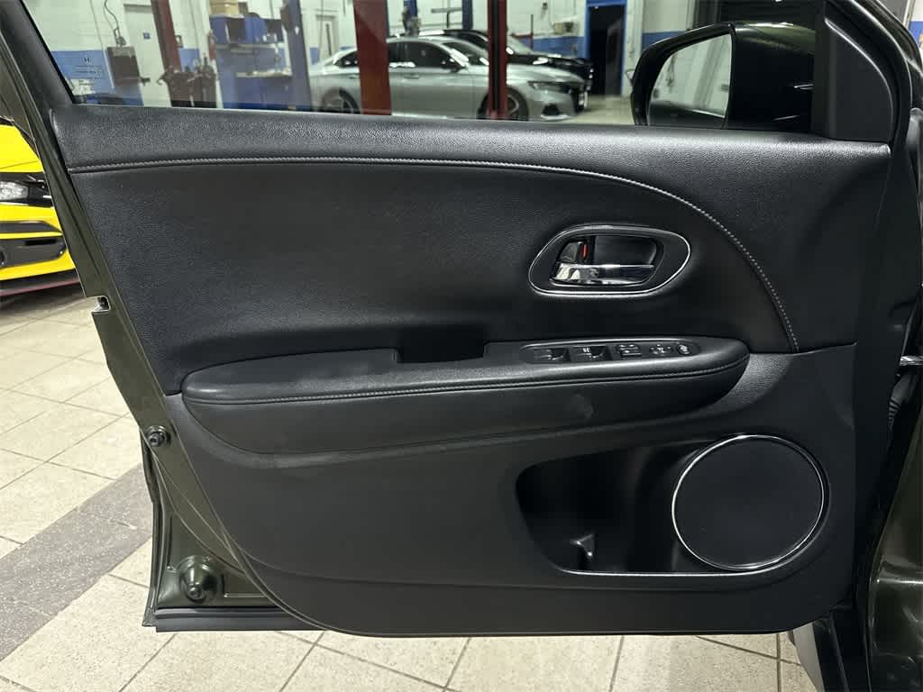 Honda HR-V EX-L Navi 2017