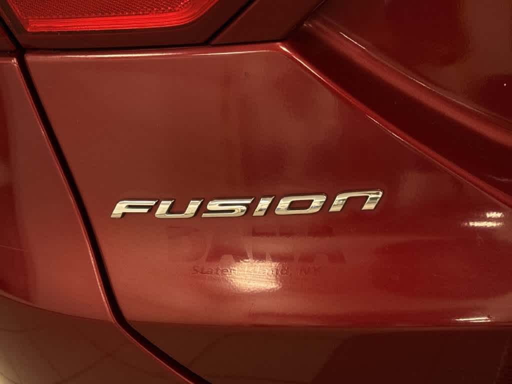 Ford Fusion S 2015