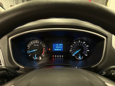 Ford Fusion S 2015