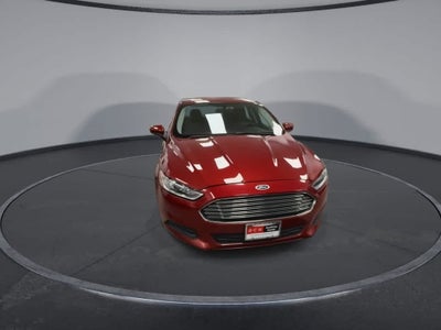 Ford Fusion S 2015