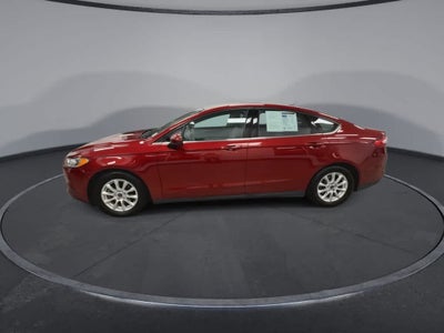 Ford Fusion S 2015