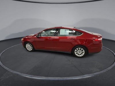 Ford Fusion S 2015