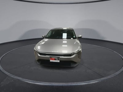 Kia K4 LXS 2025