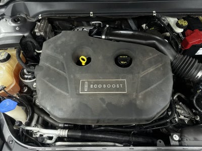 Lincoln MKZ de 4 puertas con tracción total, 2014