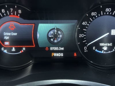 Lincoln MKZ de 4 puertas con tracción total, 2014