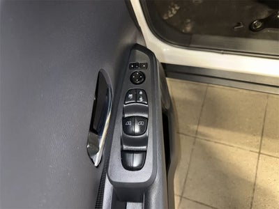 Nissan Kicks SV 2023