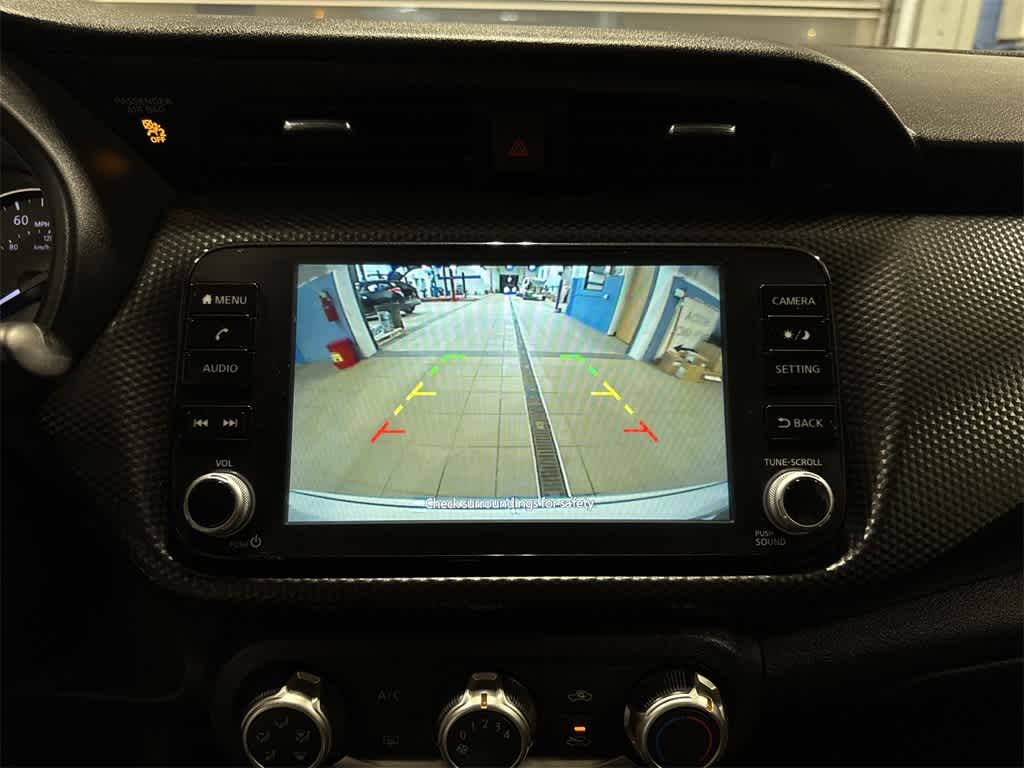 Nissan Kicks SV 2023