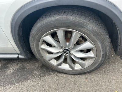 INFINITI QX50 LUXE 2021