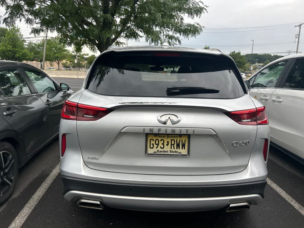 INFINITI QX50 LUXE 2021