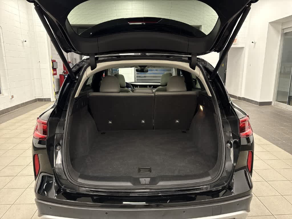 INFINITI QX50 LUXE 2023