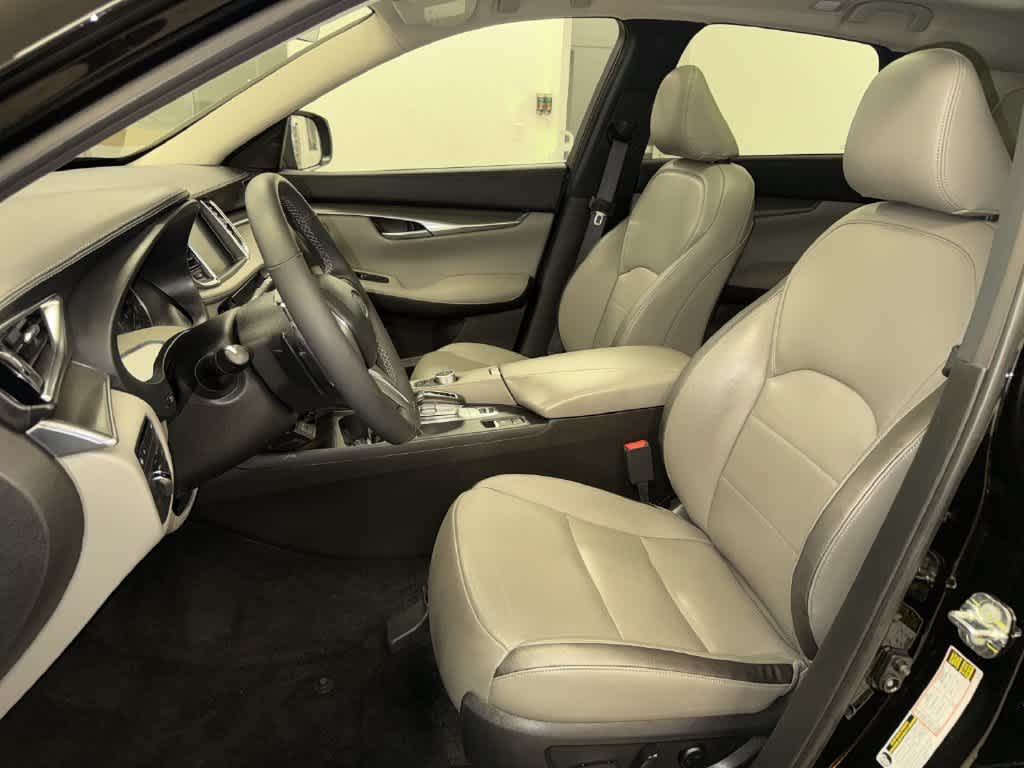 INFINITI QX50 LUXE 2023