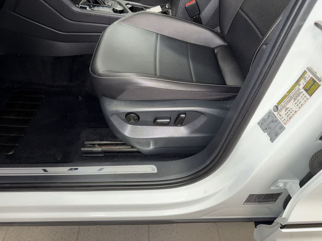 Volkswagen Tiguan SE R-Line Negro 2021