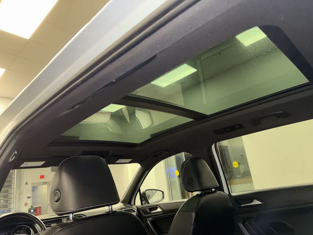 Volkswagen Tiguan SE R-Line Negro 2021