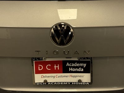 2022 Volkswagen Tiguan SE R-Line Black
