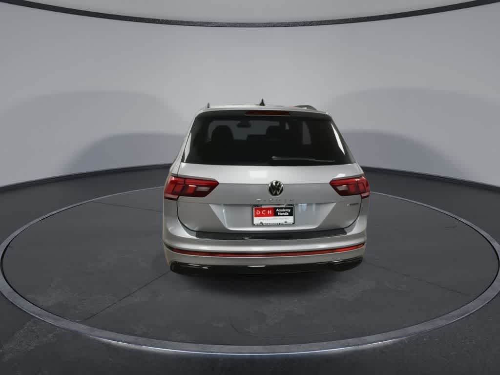 2022 Volkswagen Tiguan SE R-Line Black