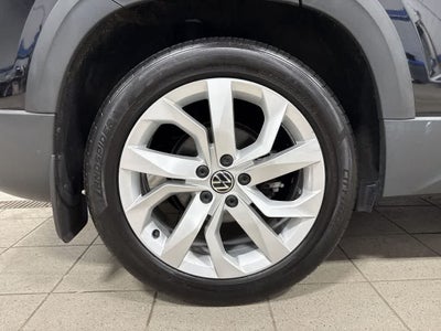 Volkswagen Taos S 2023