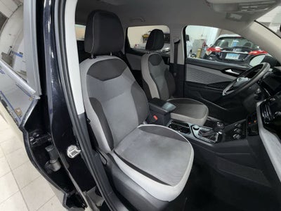 Volkswagen Taos S 2023