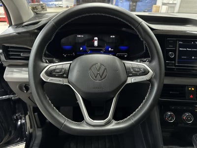 Volkswagen Taos S 2023