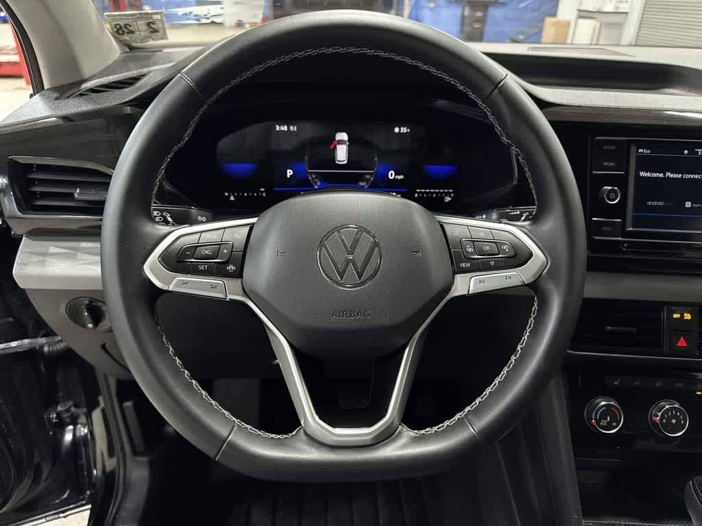 Volkswagen Taos S 2023