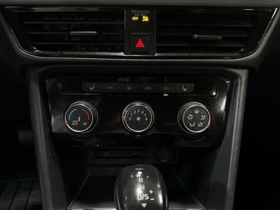 Volkswagen Taos S 2023