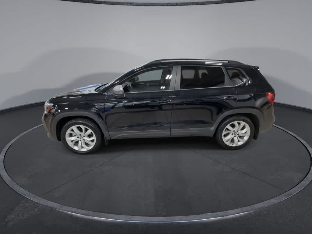 Volkswagen Taos S 2023