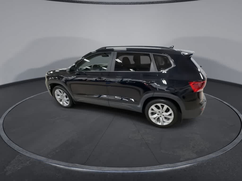 Volkswagen Taos S 2023