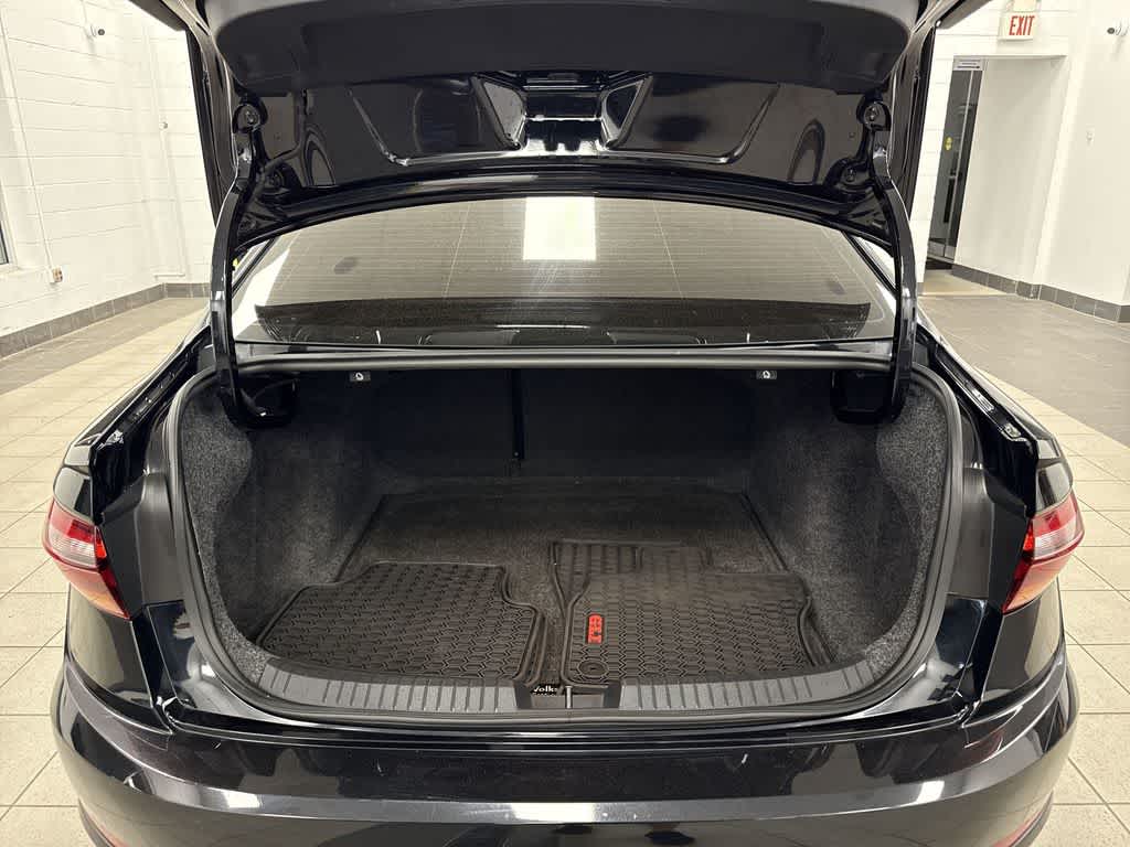 Volkswagen Jetta GLI Autobahn 2019