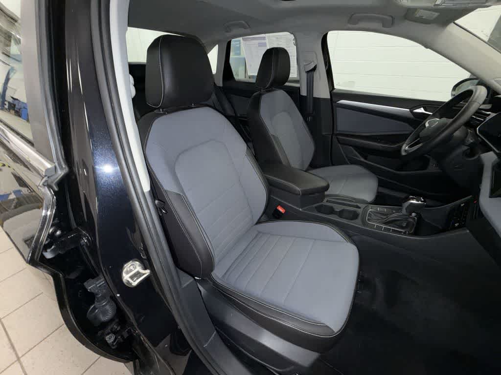 Volkswagen Jetta SE 2025