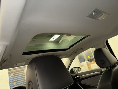 Volkswagen Jetta SE 2025