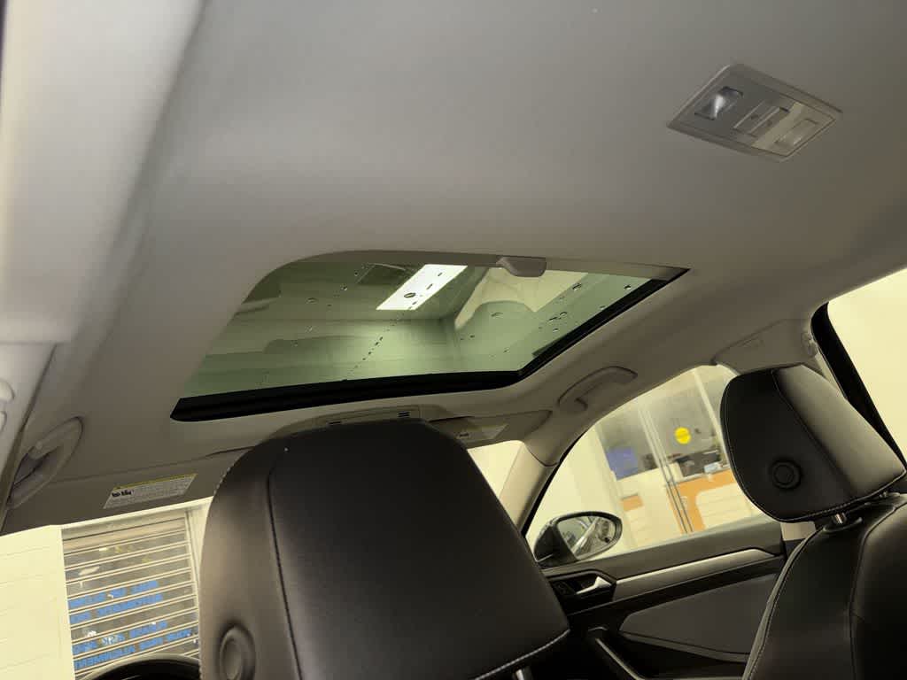 Volkswagen Jetta SE 2025