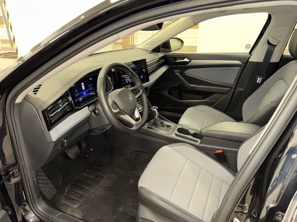 Volkswagen Jetta SE 2025