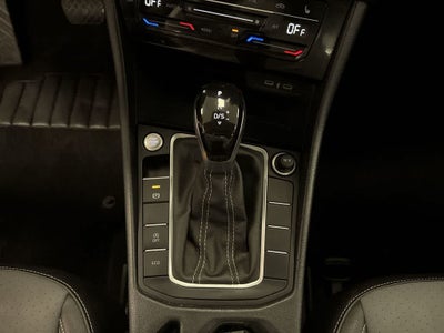 Volkswagen Jetta SE 2025