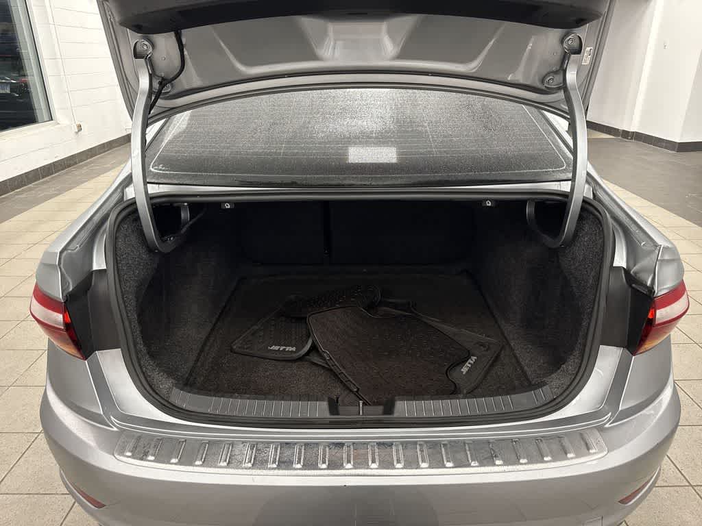 Volkswagen Jetta SEL Premium 2019