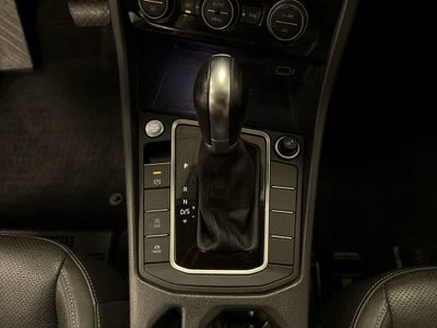 Volkswagen Jetta SEL Premium 2019