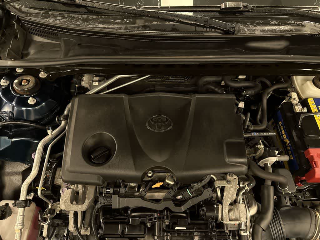 Toyota Camry XLE 2019