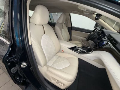 Toyota Camry XLE 2019