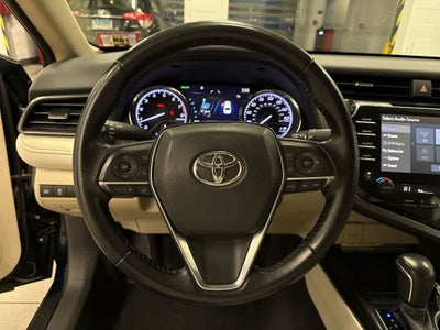 Toyota Camry XLE 2019