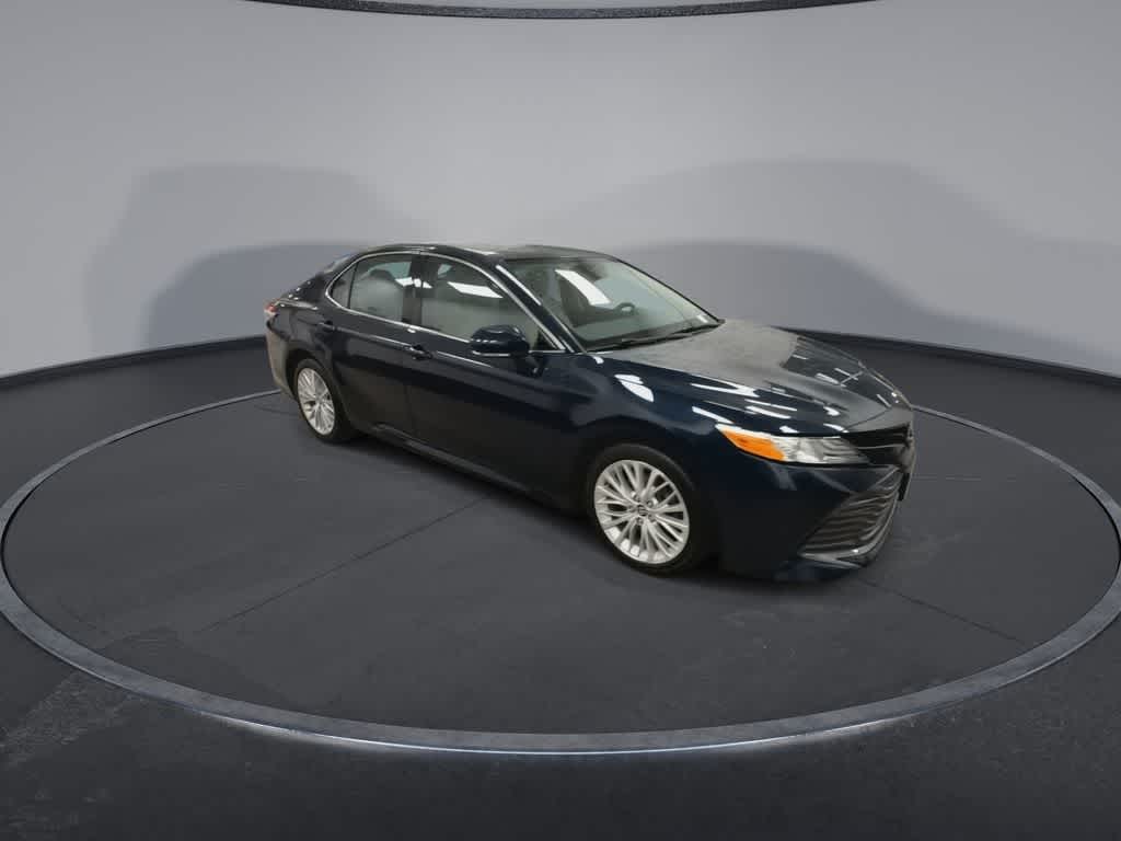 Toyota Camry XLE 2019