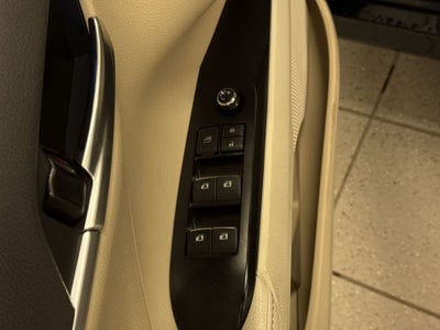 Toyota Camry XLE 2019