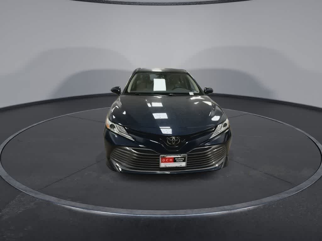 Toyota Camry XLE 2019