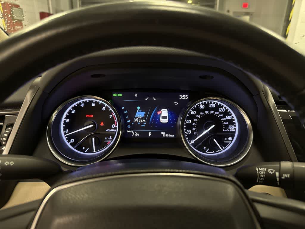 Toyota Camry XLE 2019