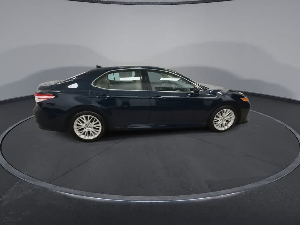 Toyota Camry XLE 2019