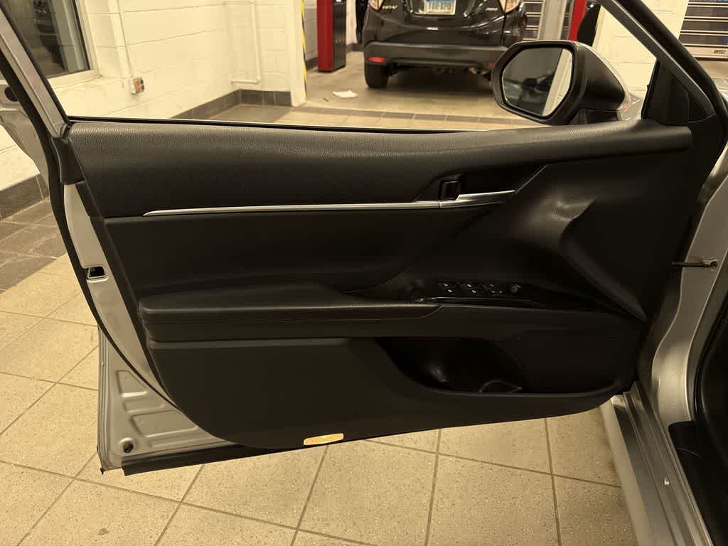 Toyota Camry LE 2019