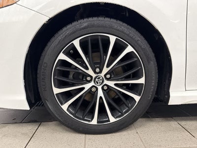 Toyota Camry SE 2018