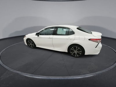 Toyota Camry SE 2018