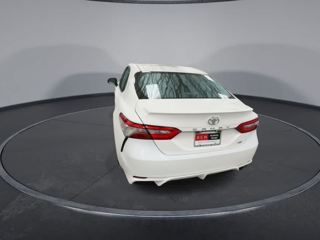 Toyota Camry SE 2018