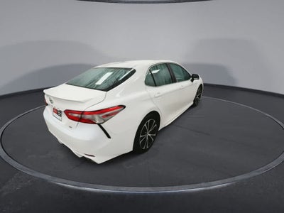Toyota Camry SE 2018