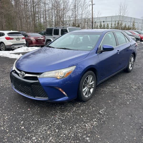 Toyota Camry SE 2016