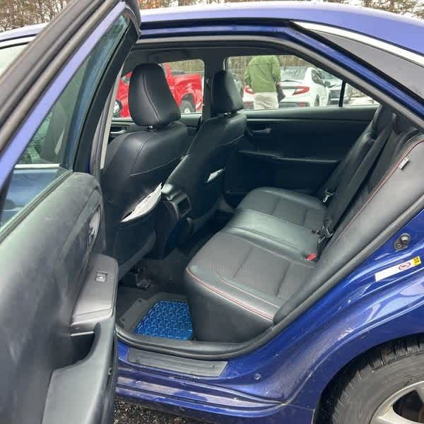 Toyota Camry SE 2016