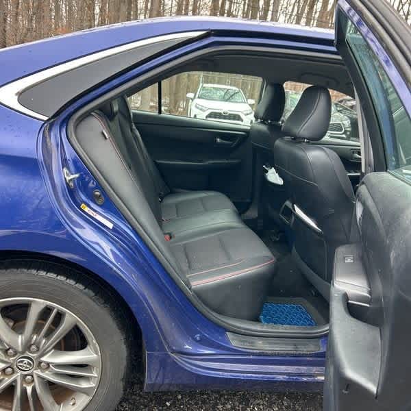 Toyota Camry SE 2016